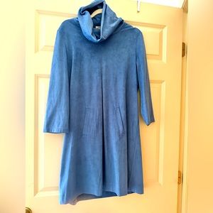 Tyler Boe dress with pockets.